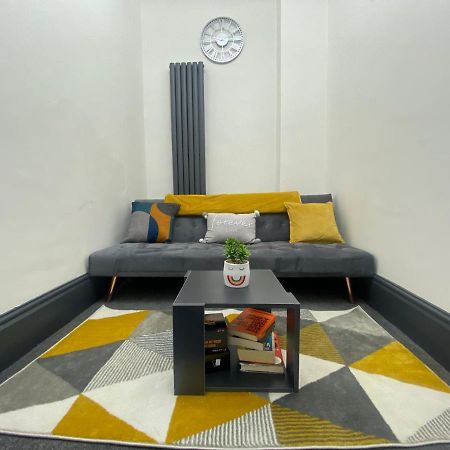 Swanky Apartments Μπέρμιγχαμ Εξωτερικό φωτογραφία