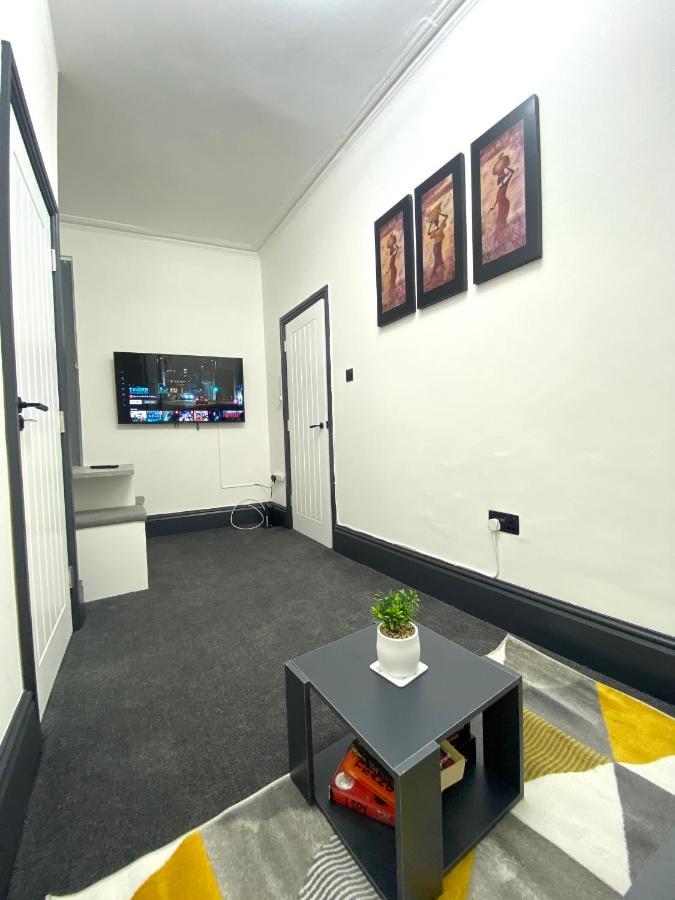 Swanky Apartments Μπέρμιγχαμ Εξωτερικό φωτογραφία